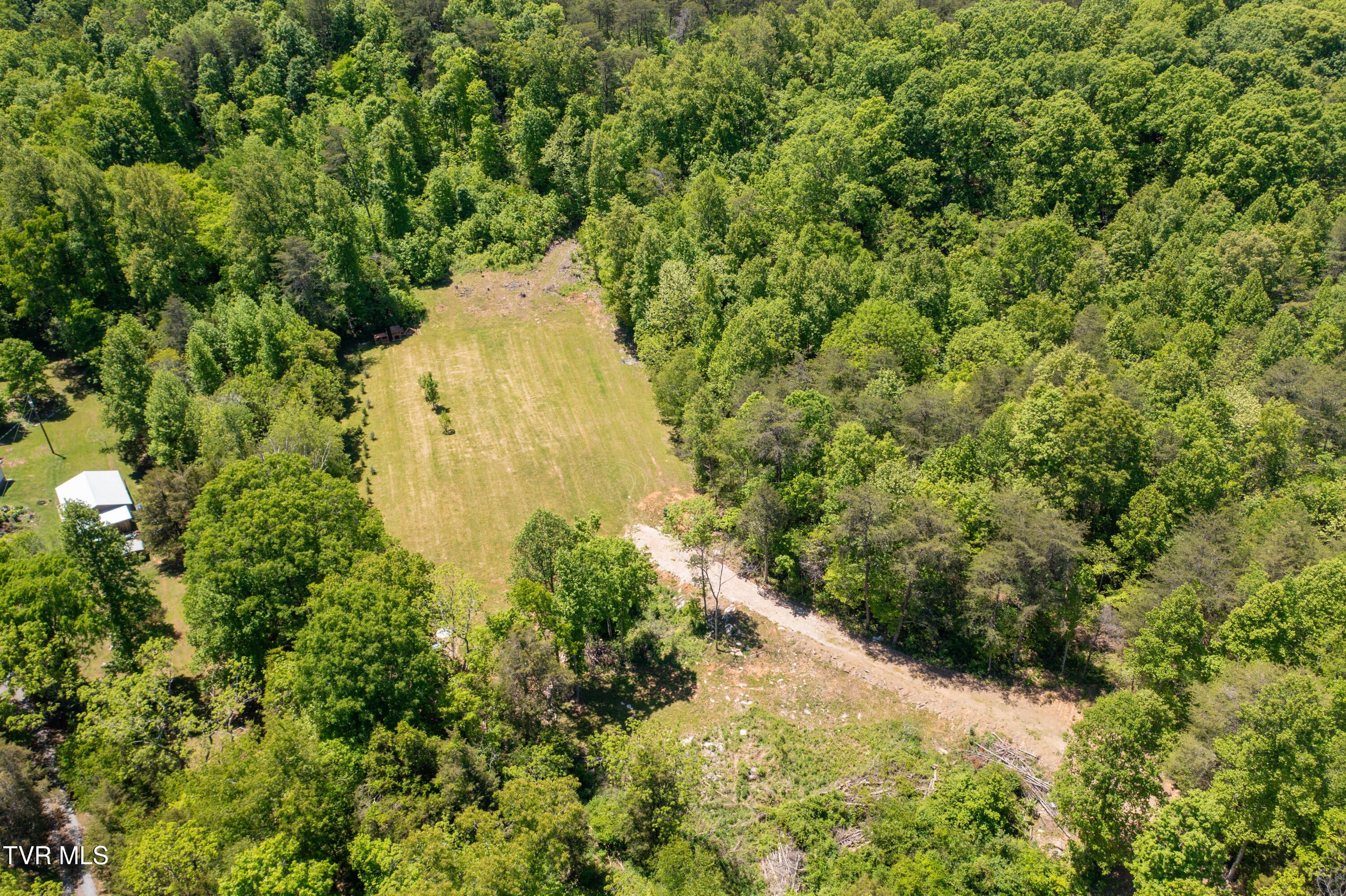 882 Walnut Grove Road