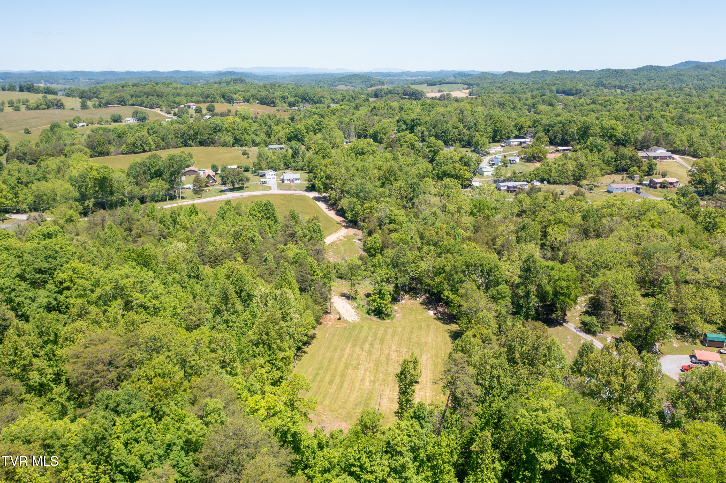 882 Walnut Grove Road