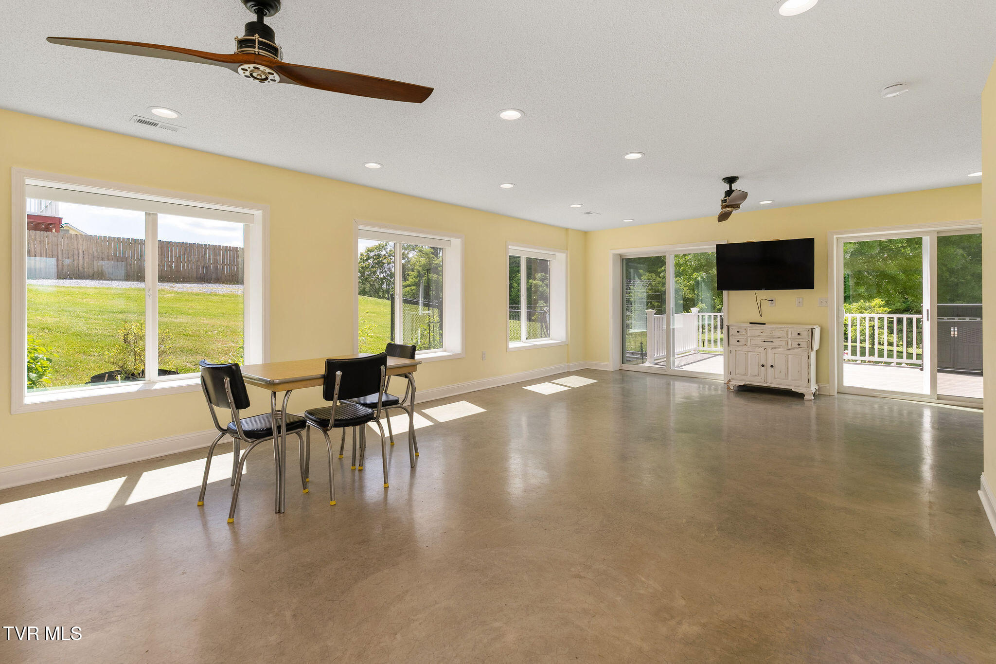 507 Headtown Road