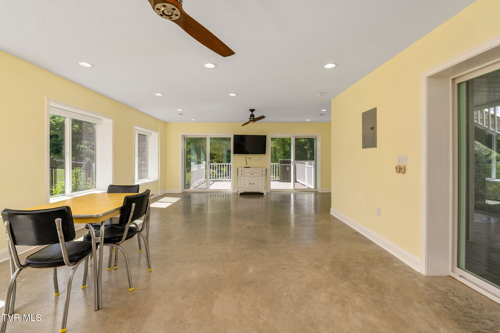 507 Headtown Road