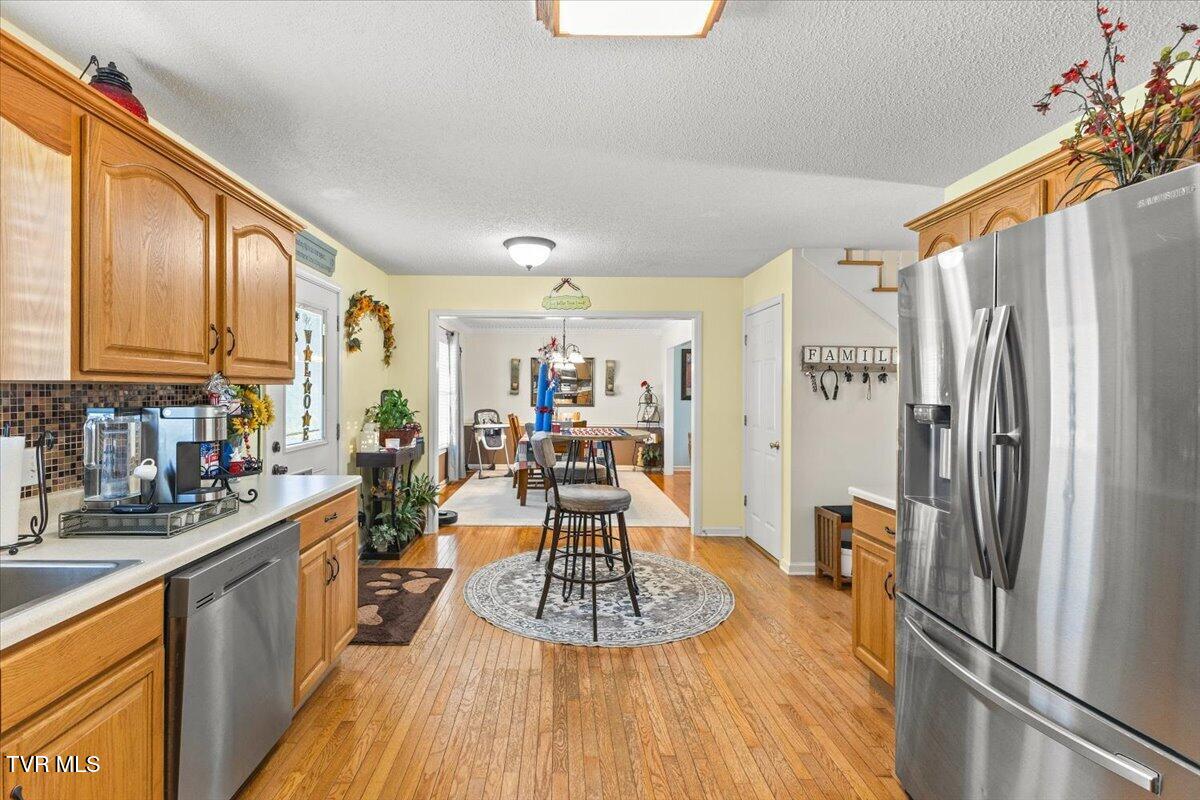 319 Blevins Boulevard