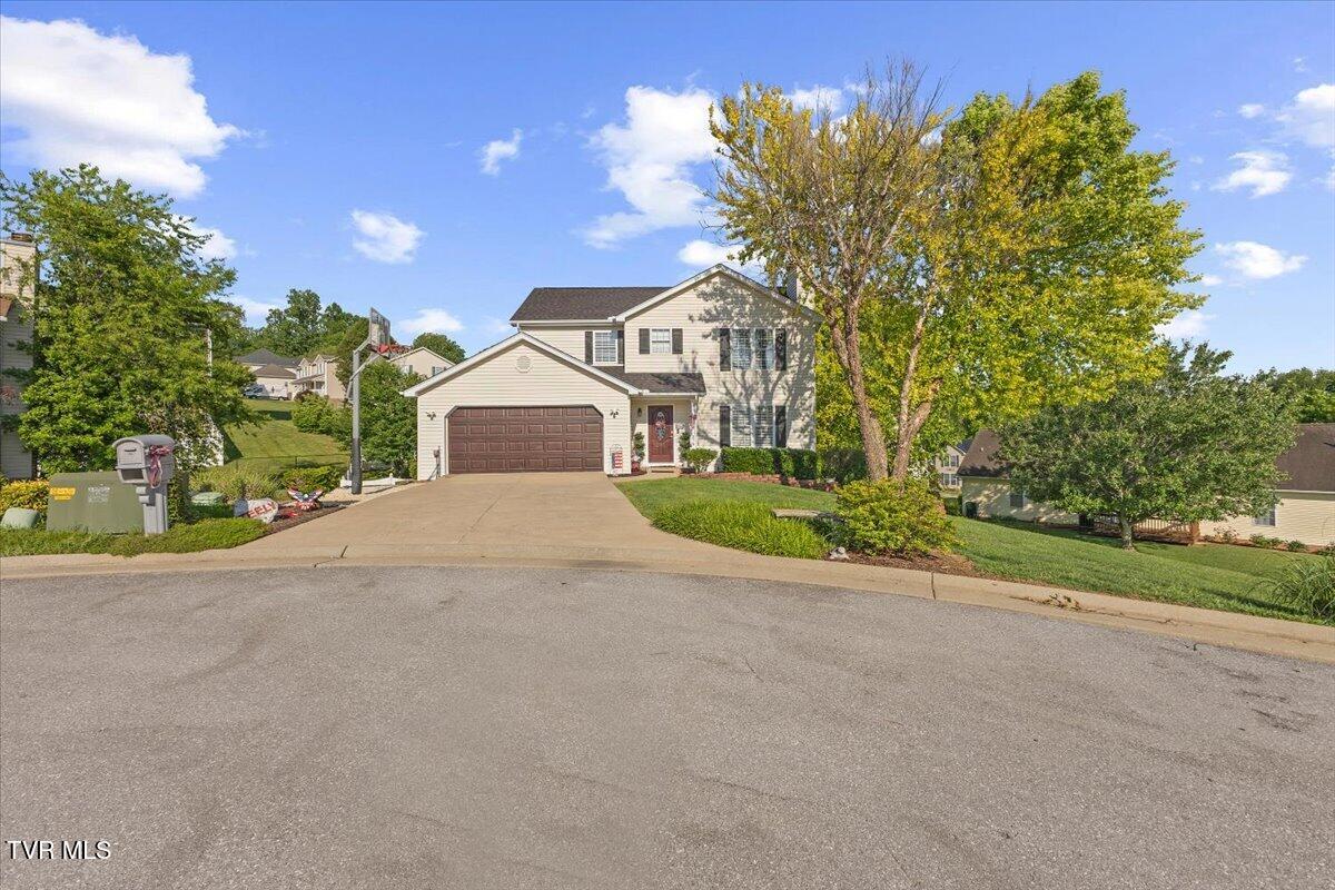 319 Blevins Boulevard
