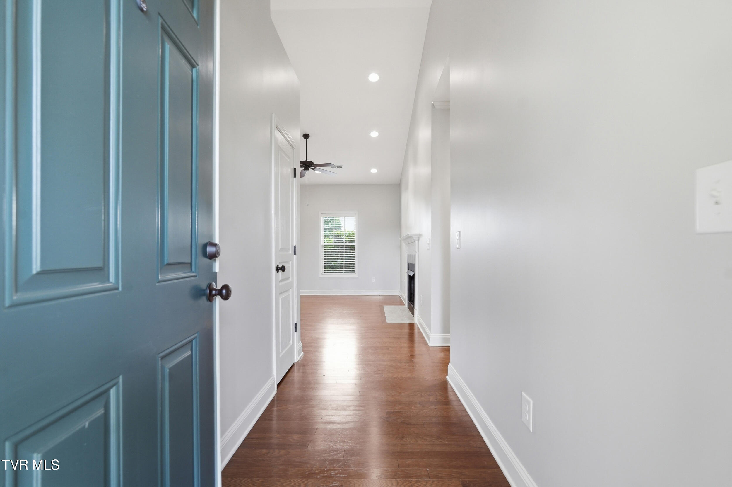 271 Cambridge Grove Way