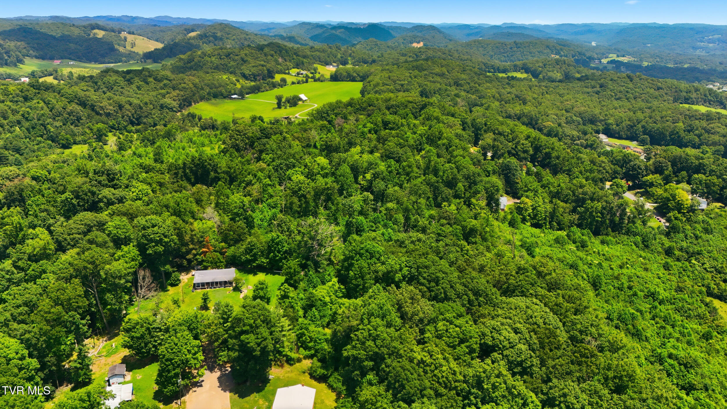 484 Carousel Pvt Drive