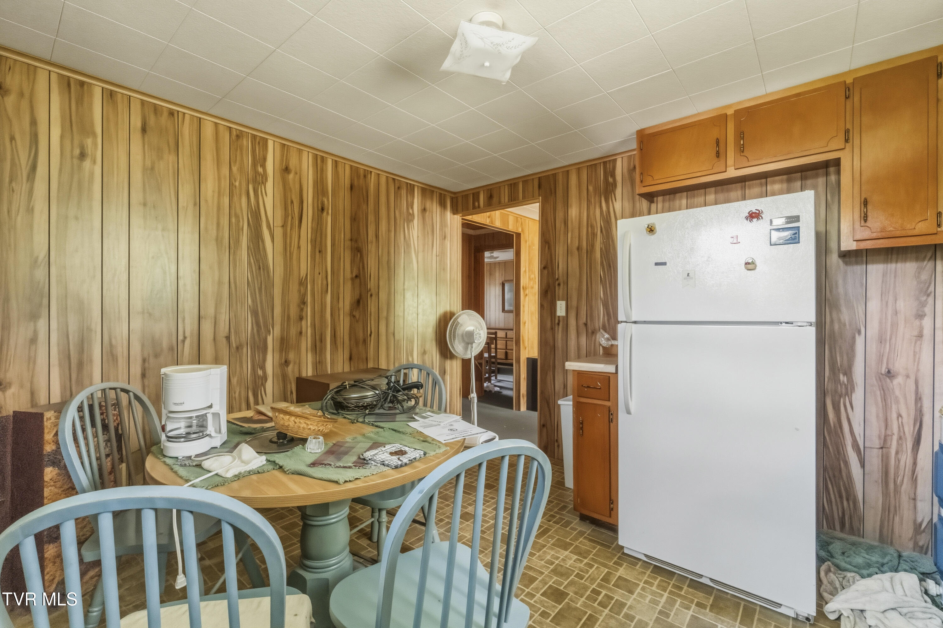 950 Middle Creek Road