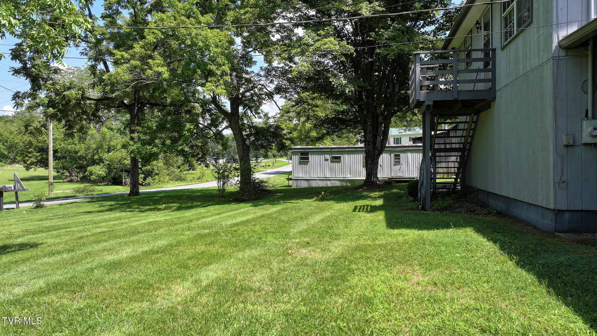 950 Middle Creek Road