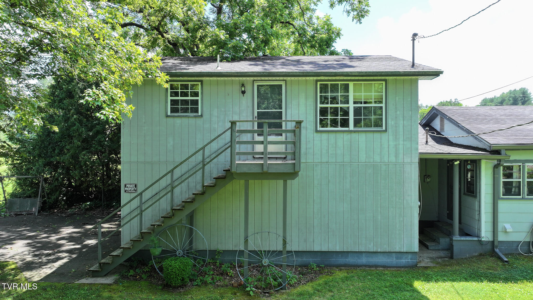 950 Middle Creek Road
