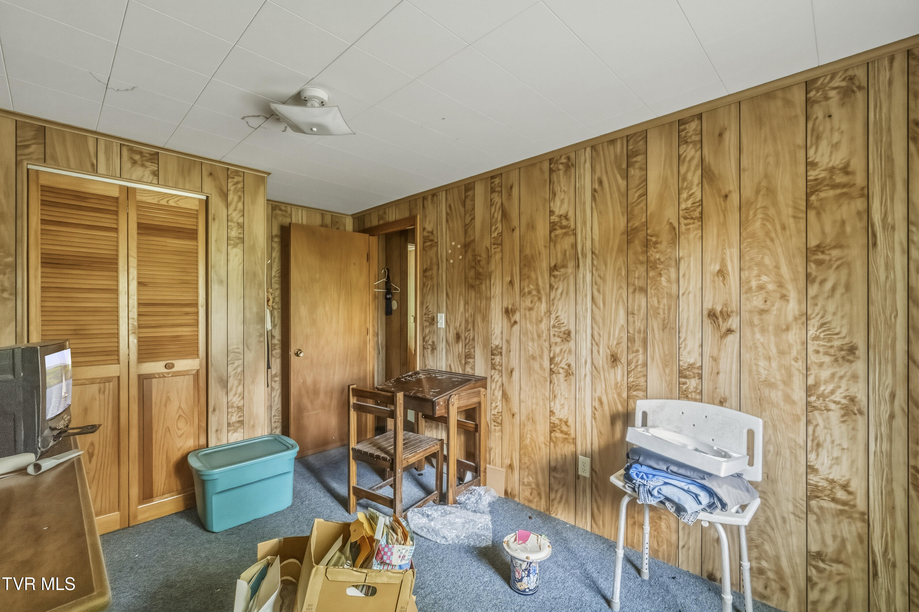 950 Middle Creek Road