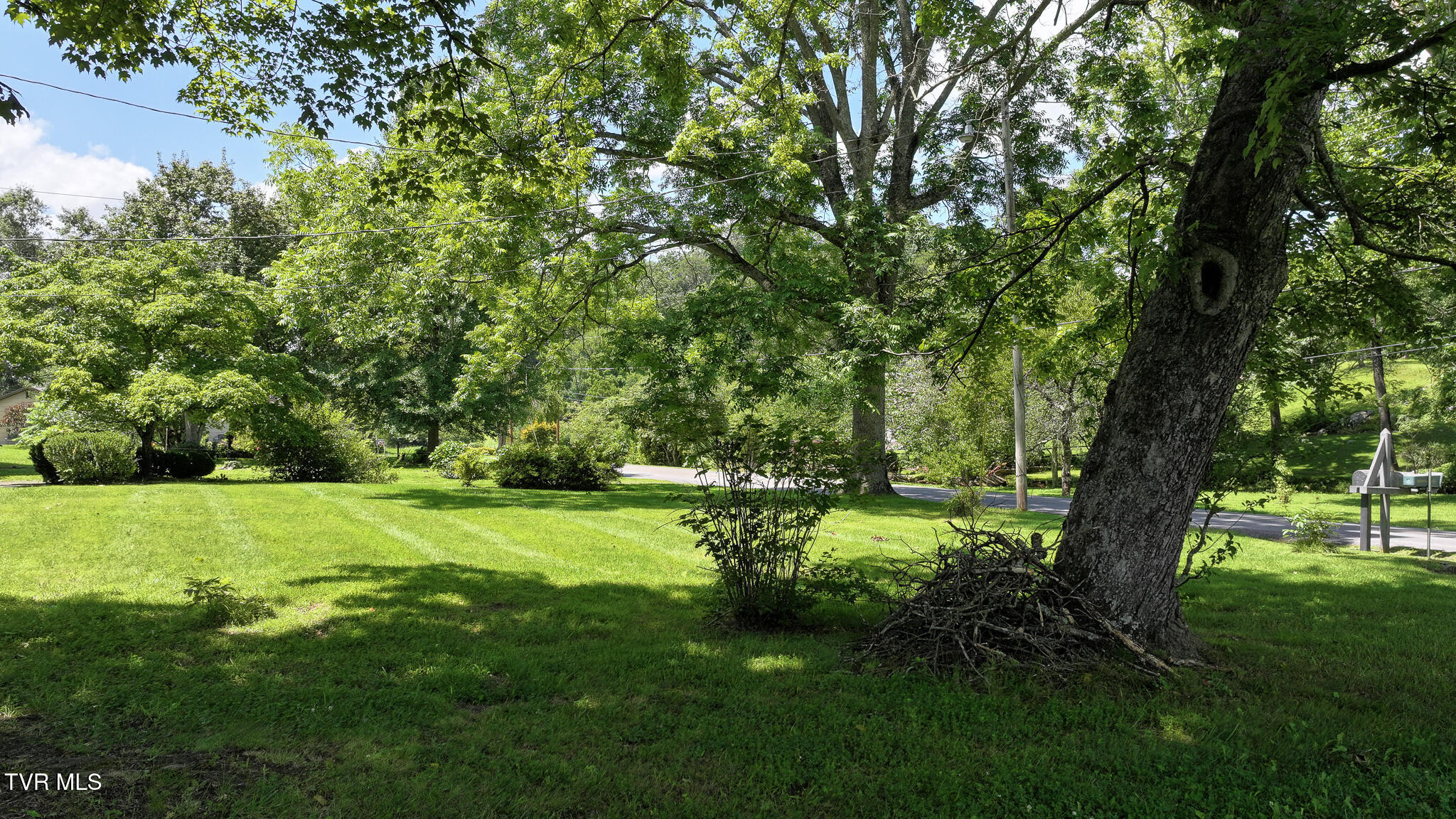 950 Middle Creek Road