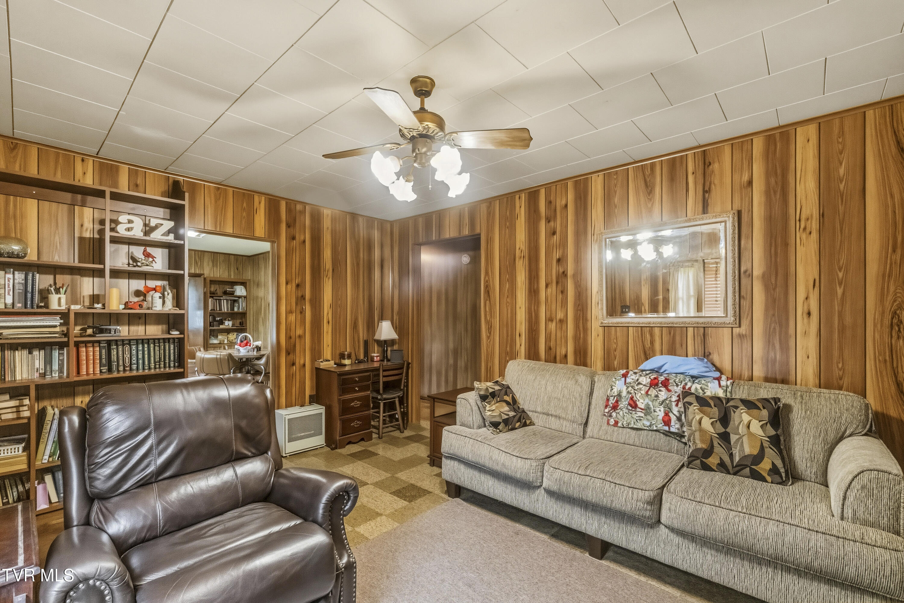 950 Middle Creek Road