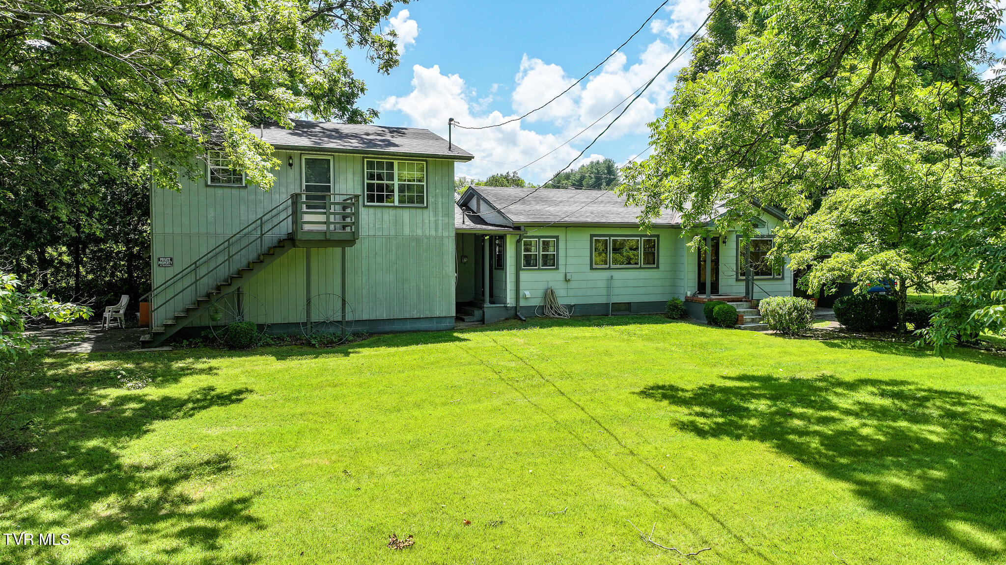 950 Middle Creek Road