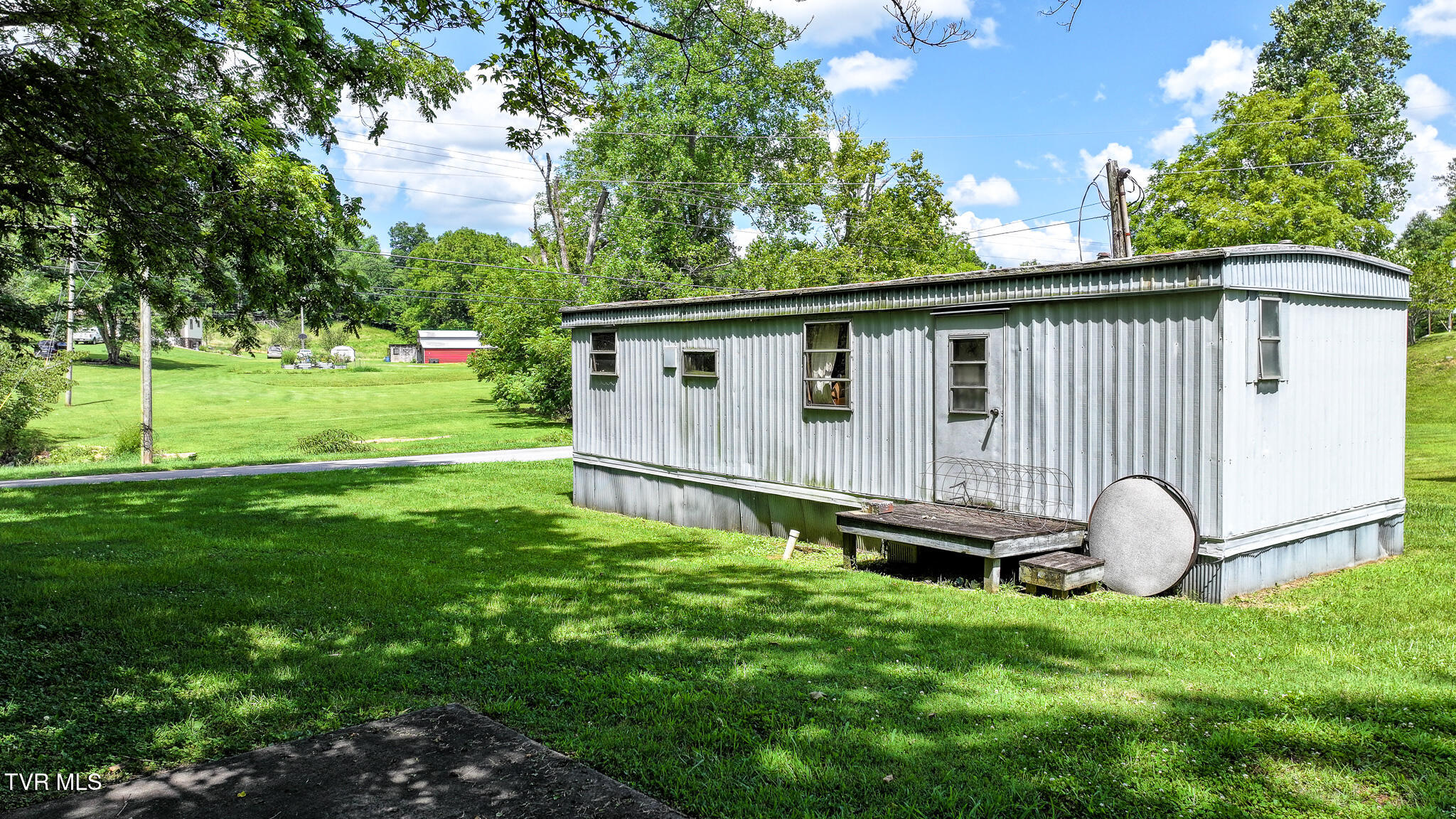 950 Middle Creek Road