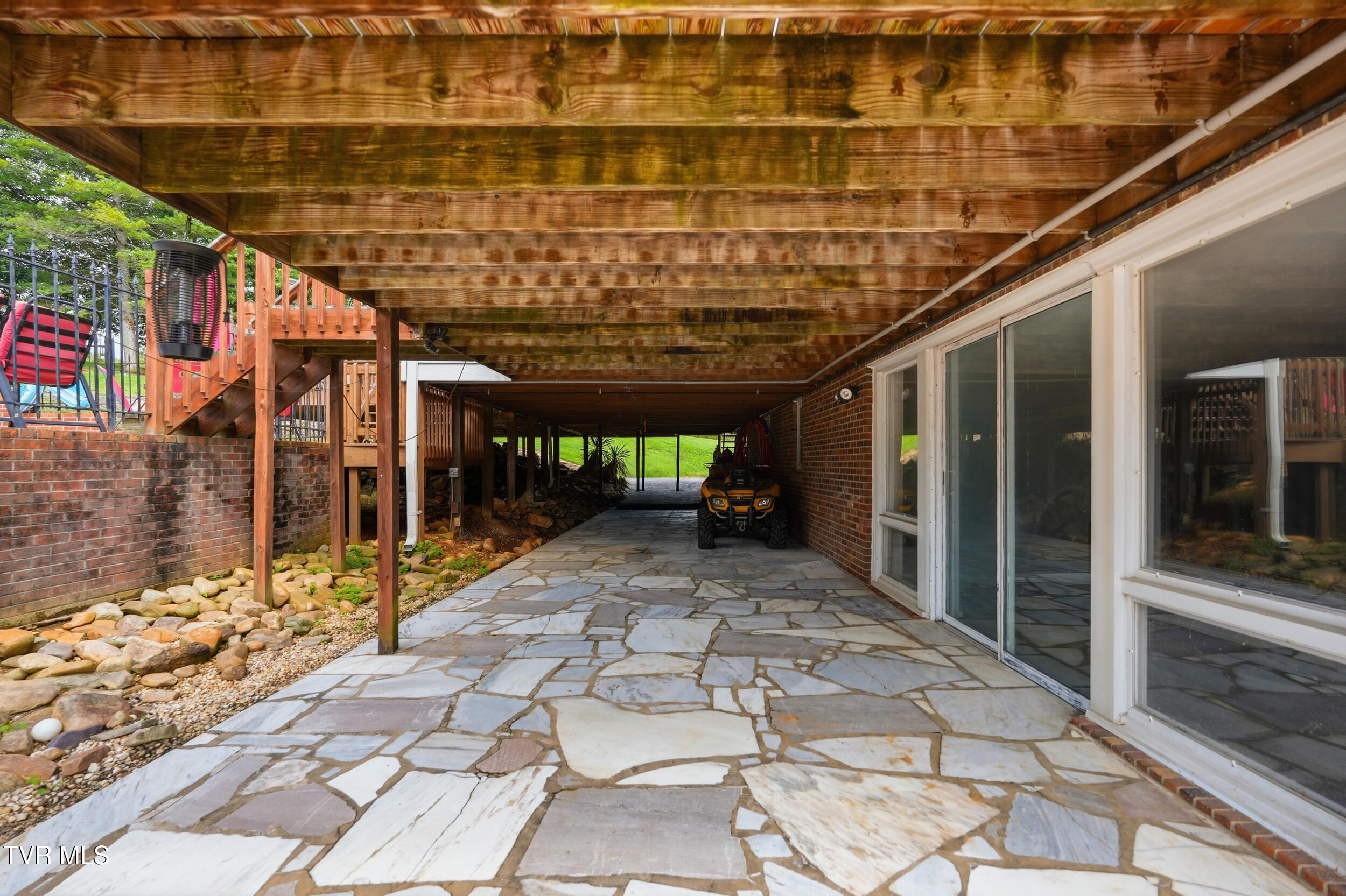 635 Old Union Road