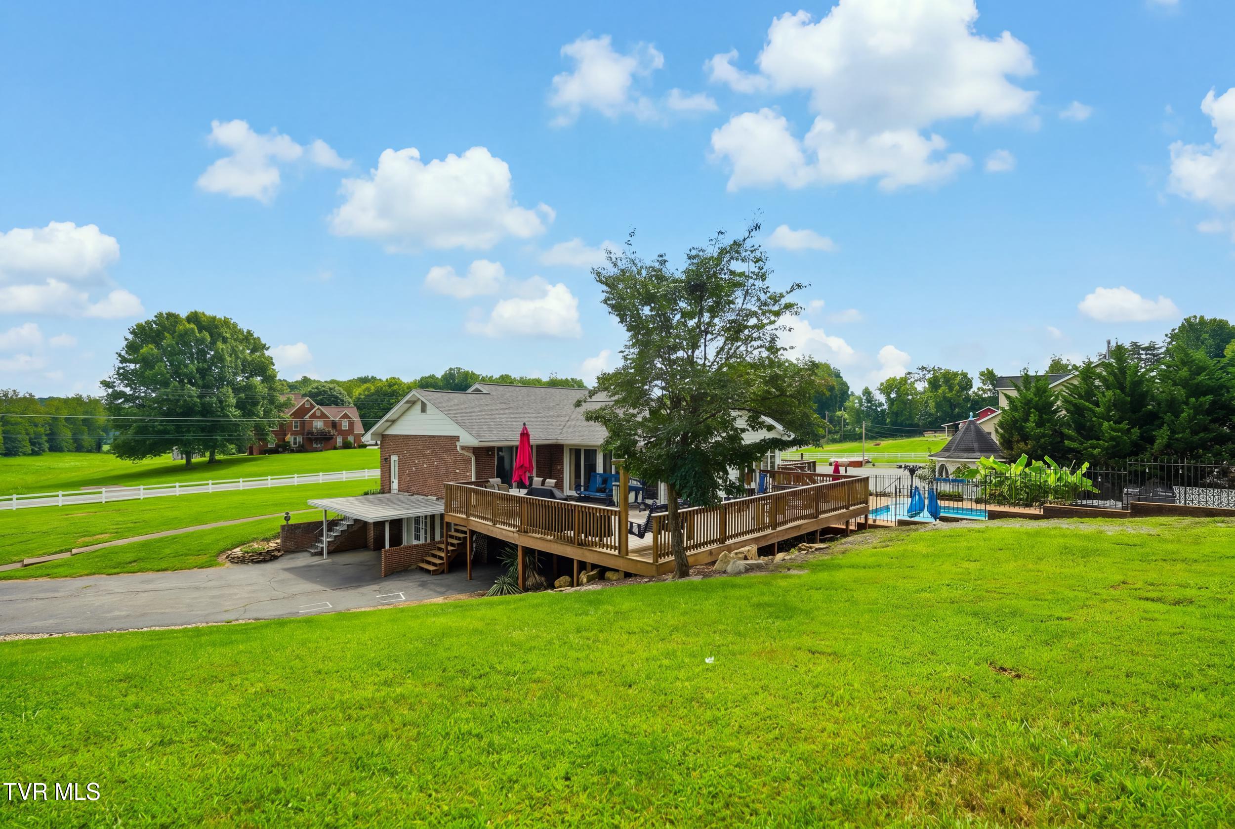 635 Old Union Road