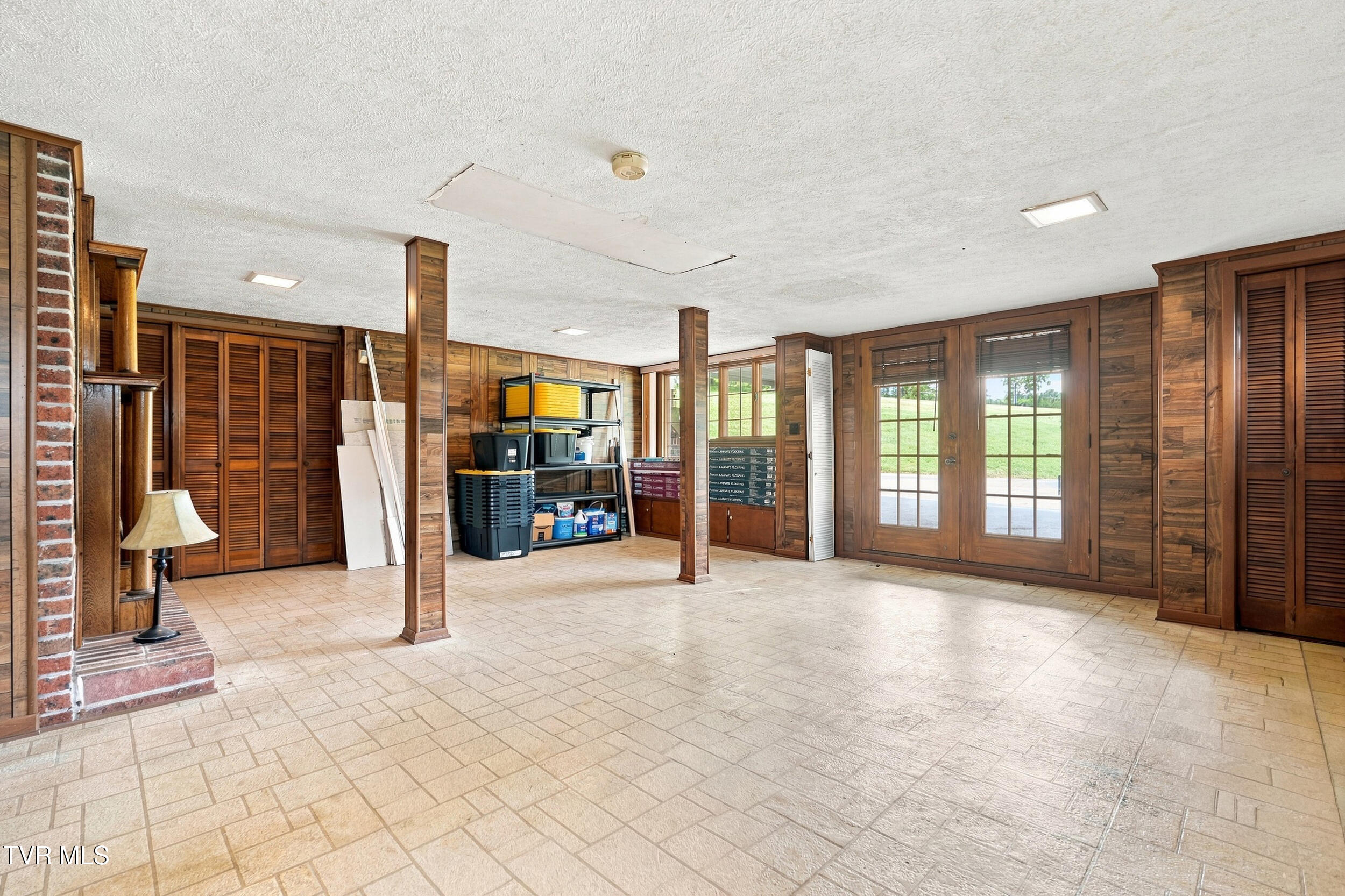 635 Old Union Road