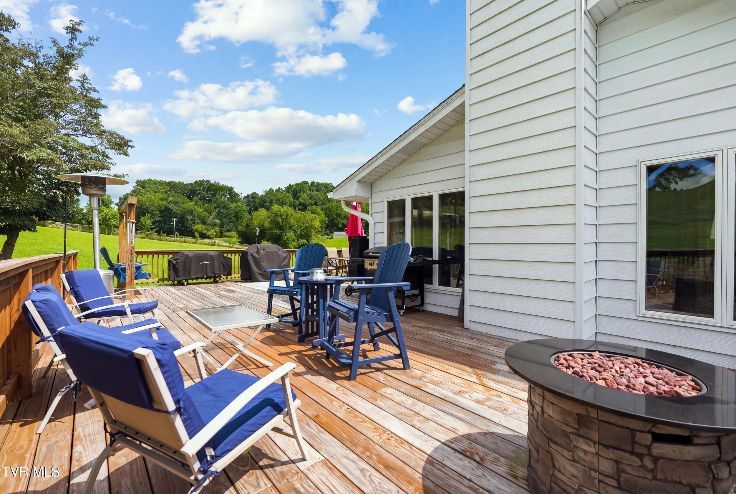635 Old Union Road
