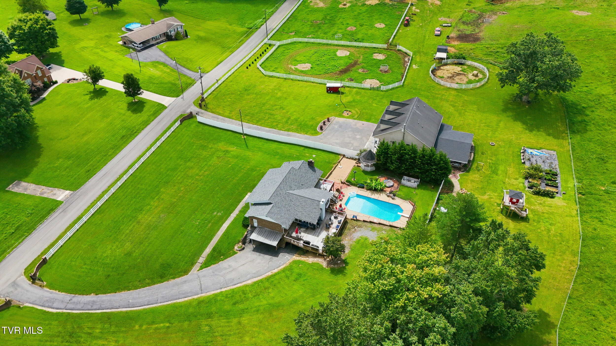635 Old Union Road