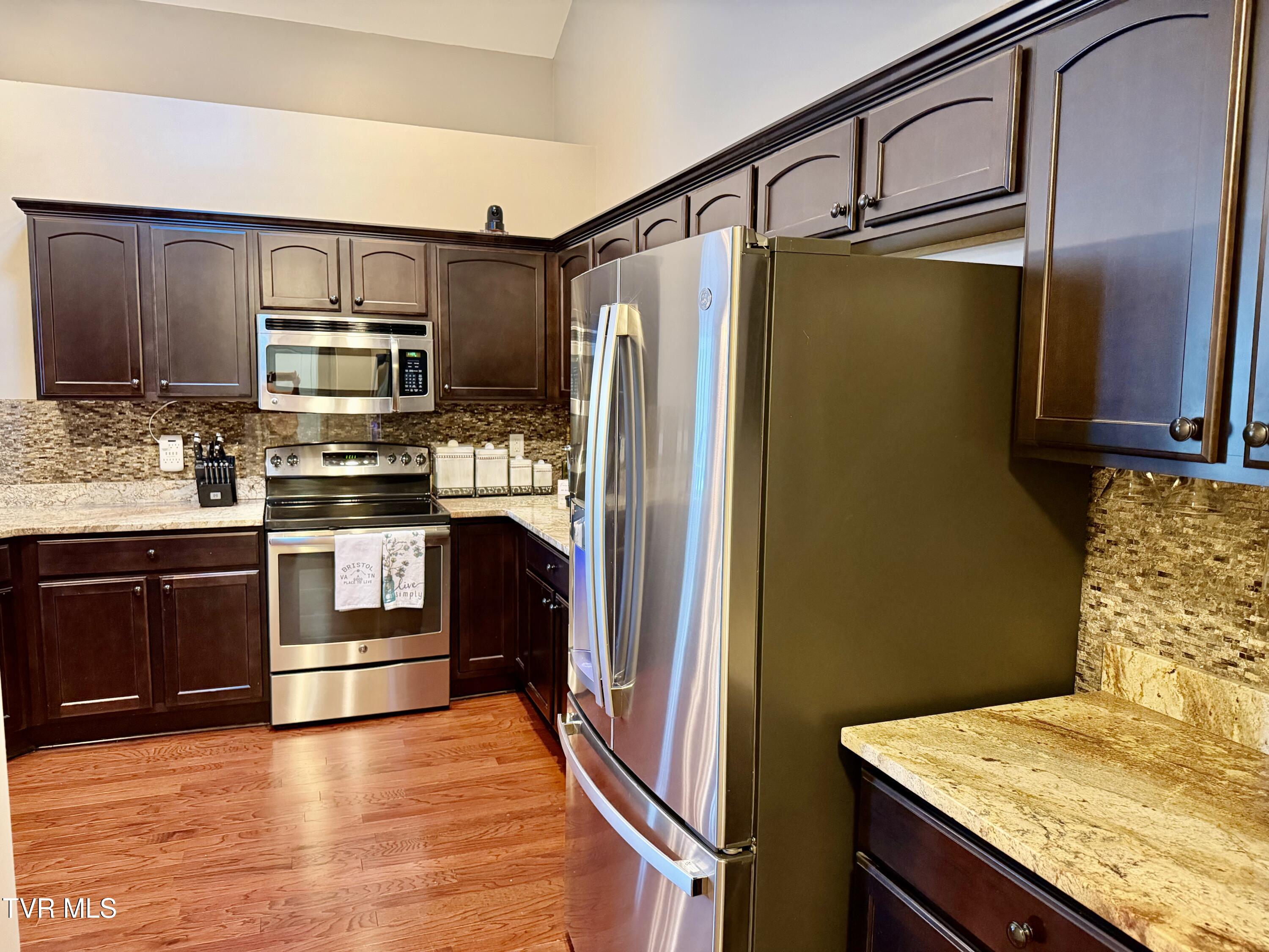 1427 Hatterdale Farm Road 1427