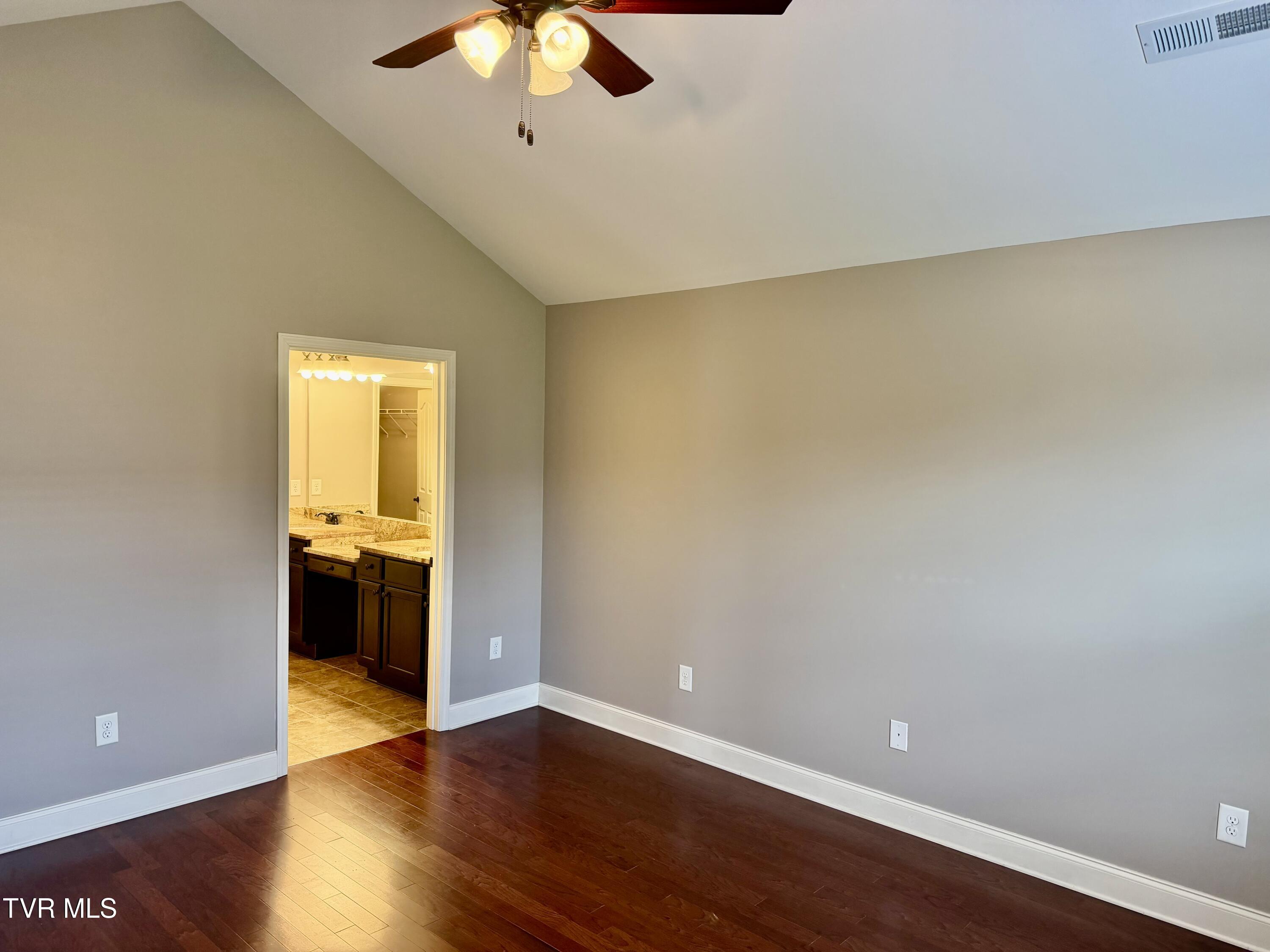 1427 Hatterdale Farm Road 1427
