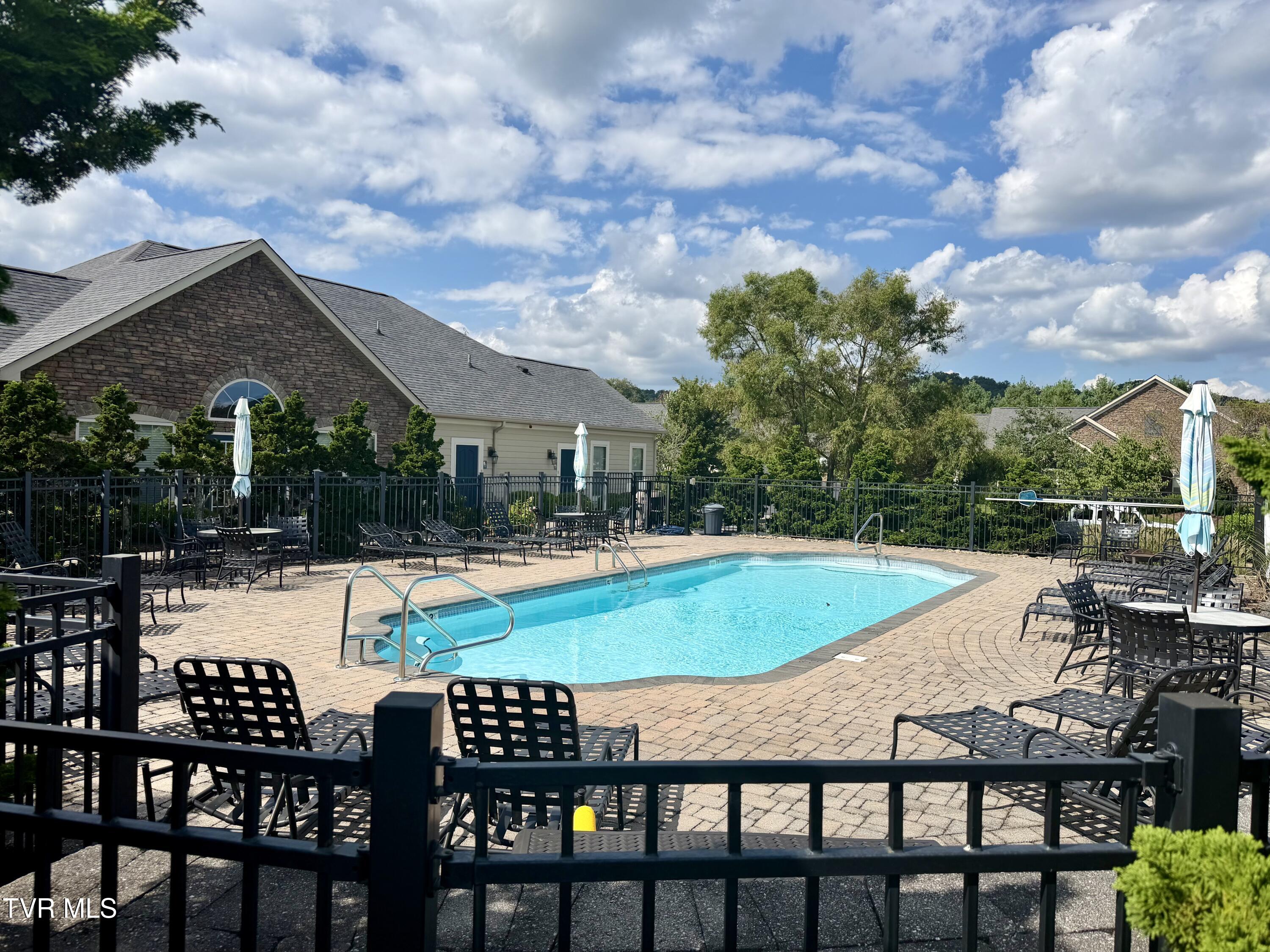 1427 Hatterdale Farm Road 1427