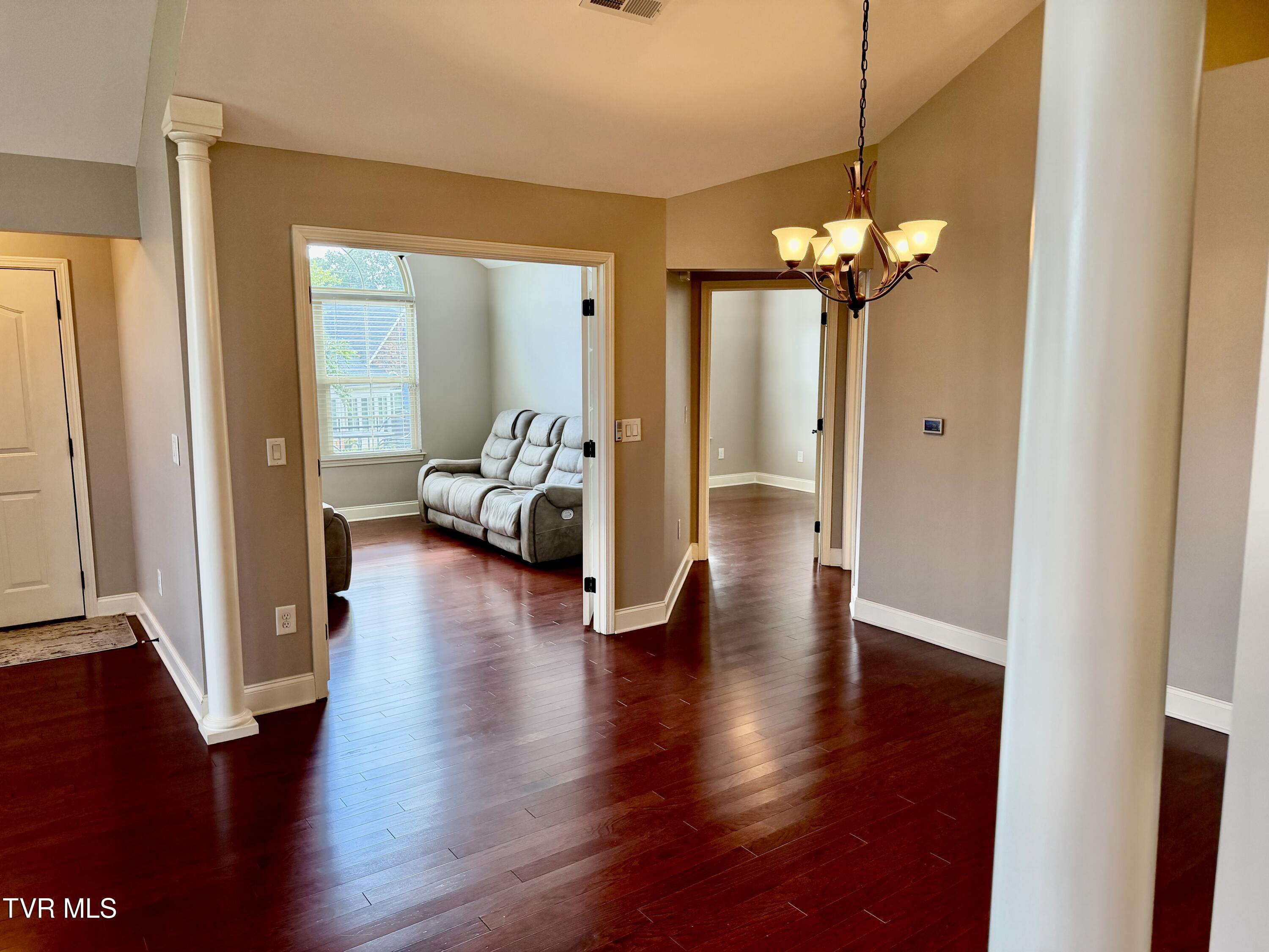 1427 Hatterdale Farm Road 1427