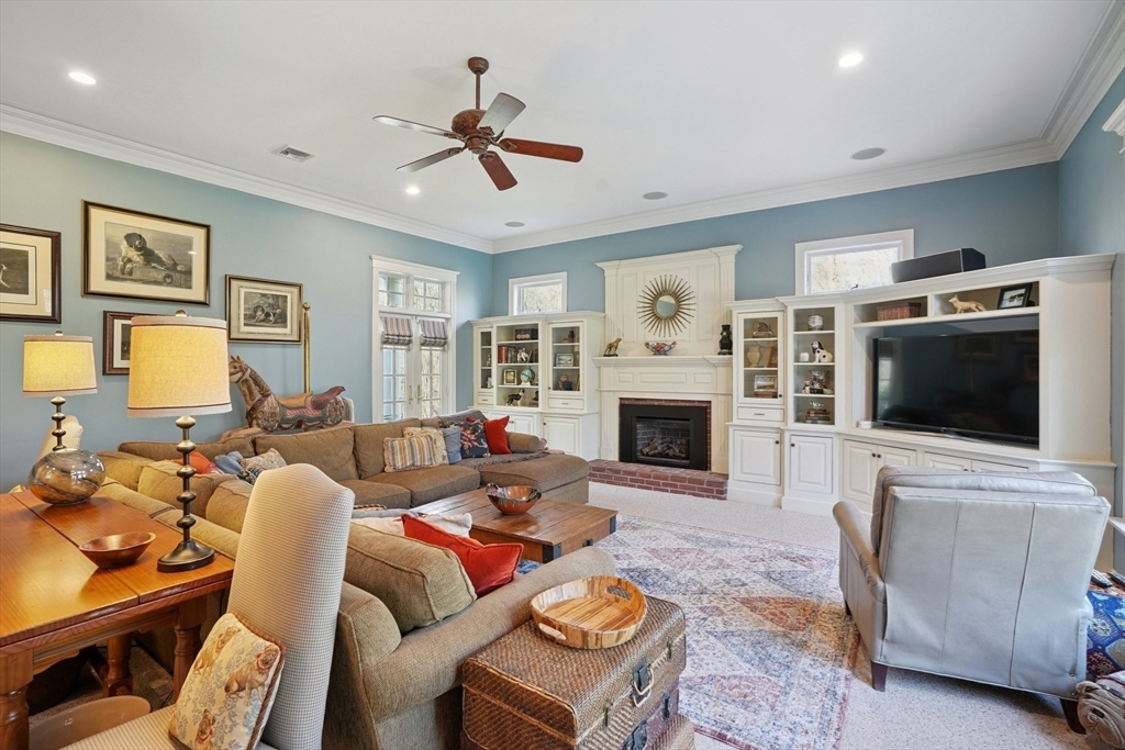 27 Ox Pasture Ln