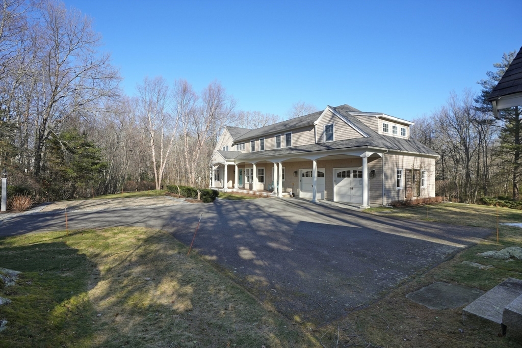 27 Ox Pasture Ln