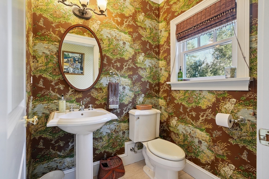 27 Ox Pasture Ln