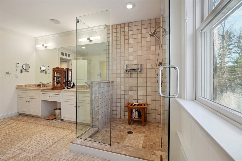 27 Ox Pasture Ln