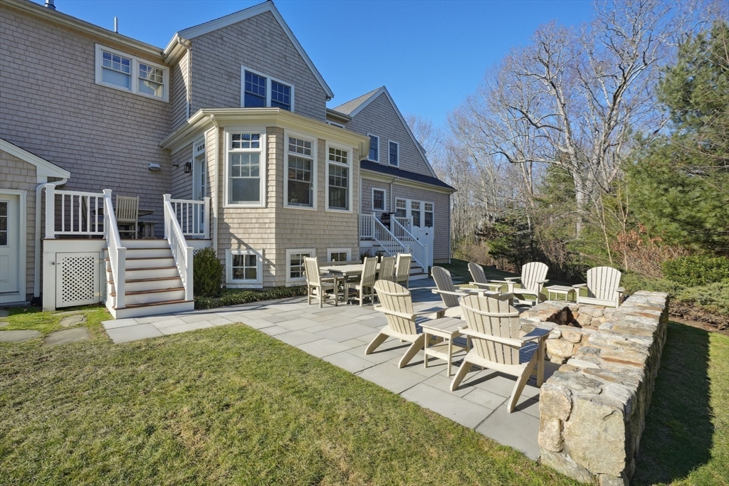 27 Ox Pasture Ln