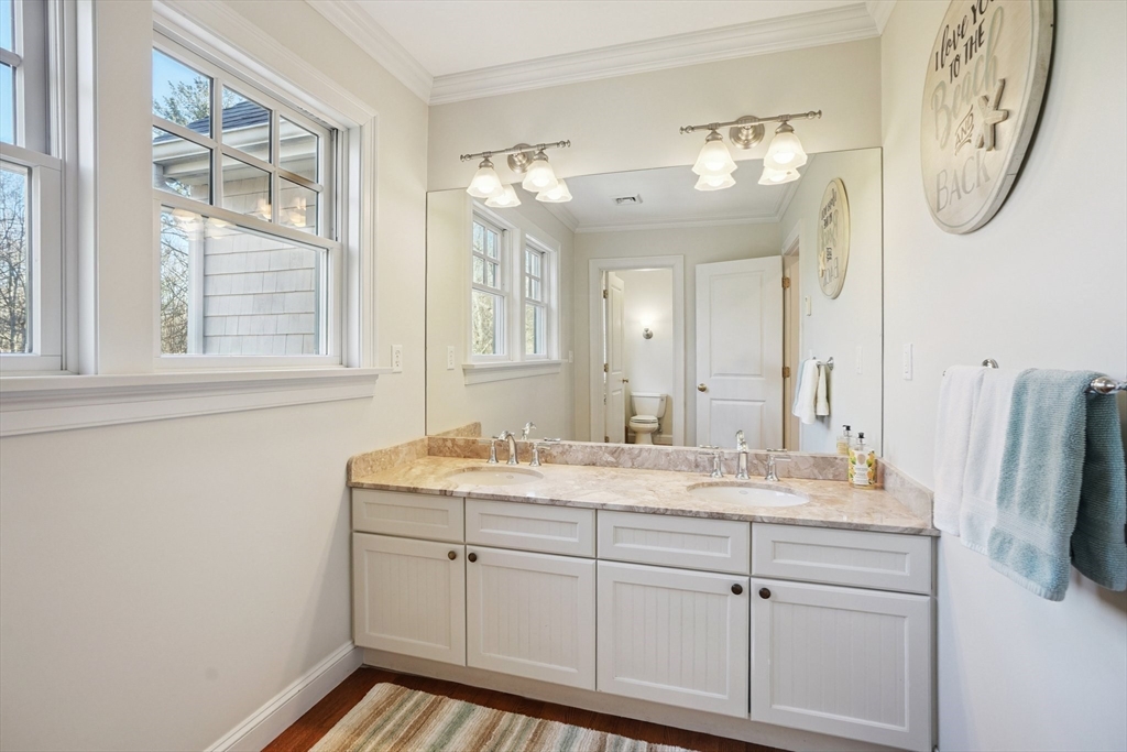 27 Ox Pasture Ln