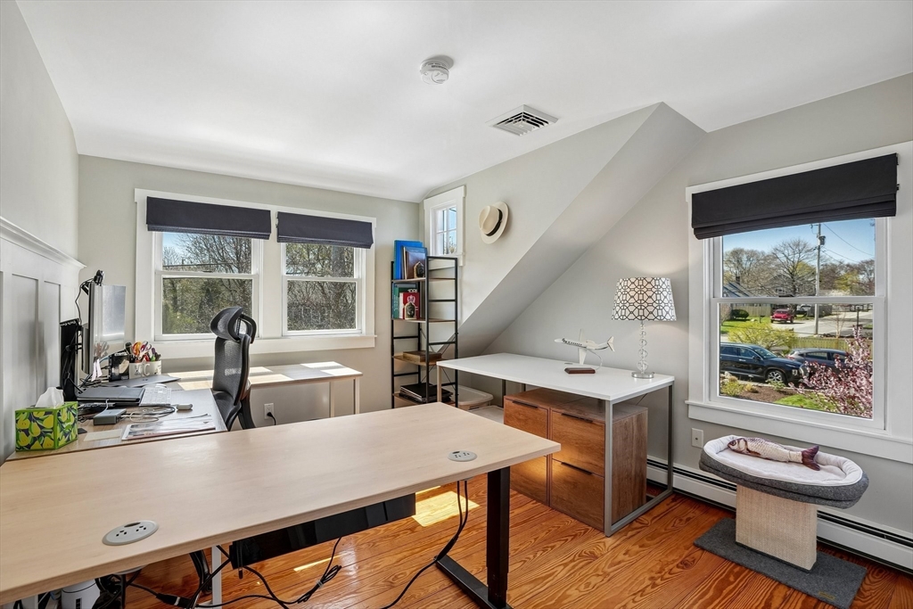 12 Hawley Rd
