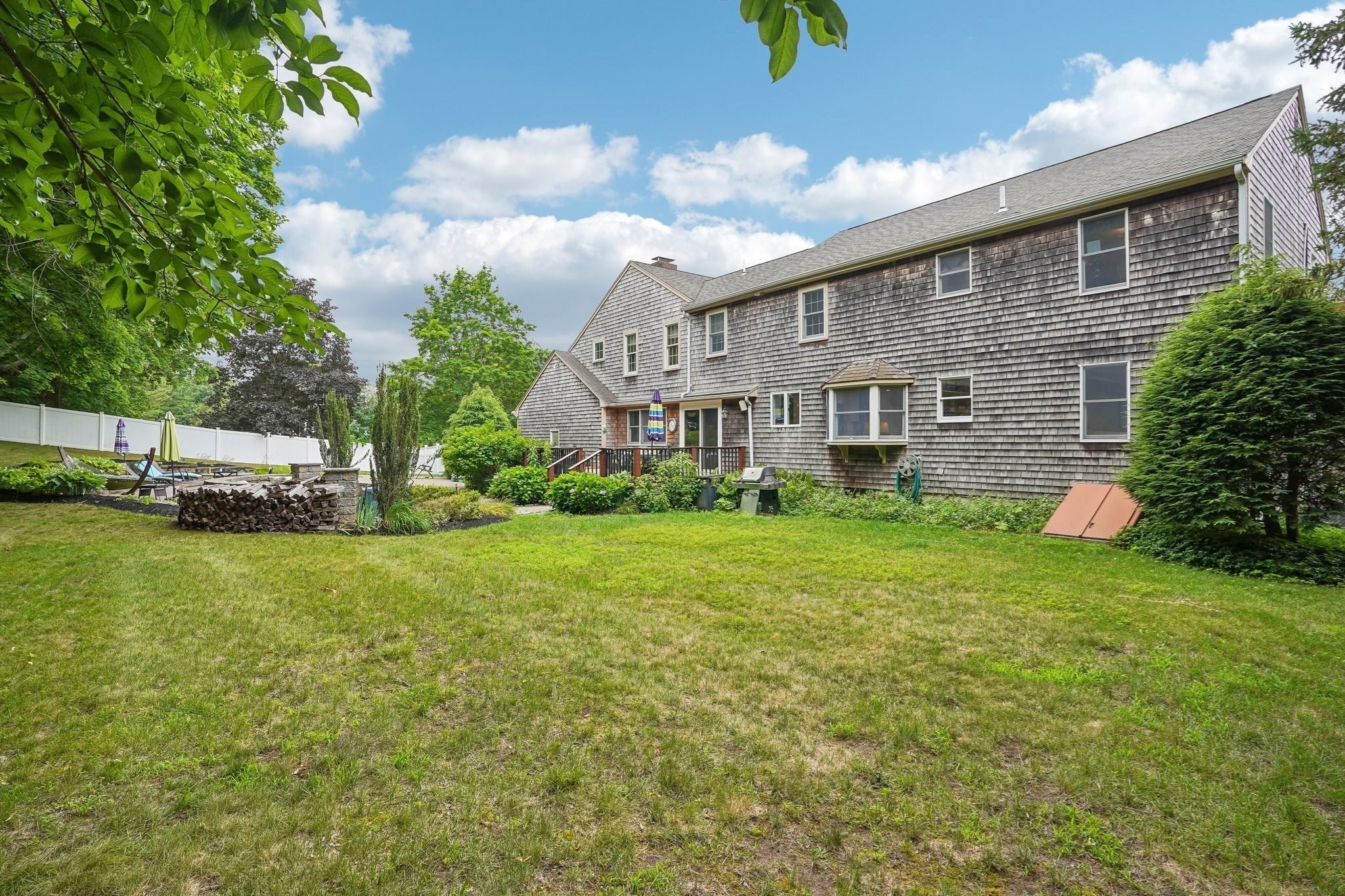 2 Berkley Cir