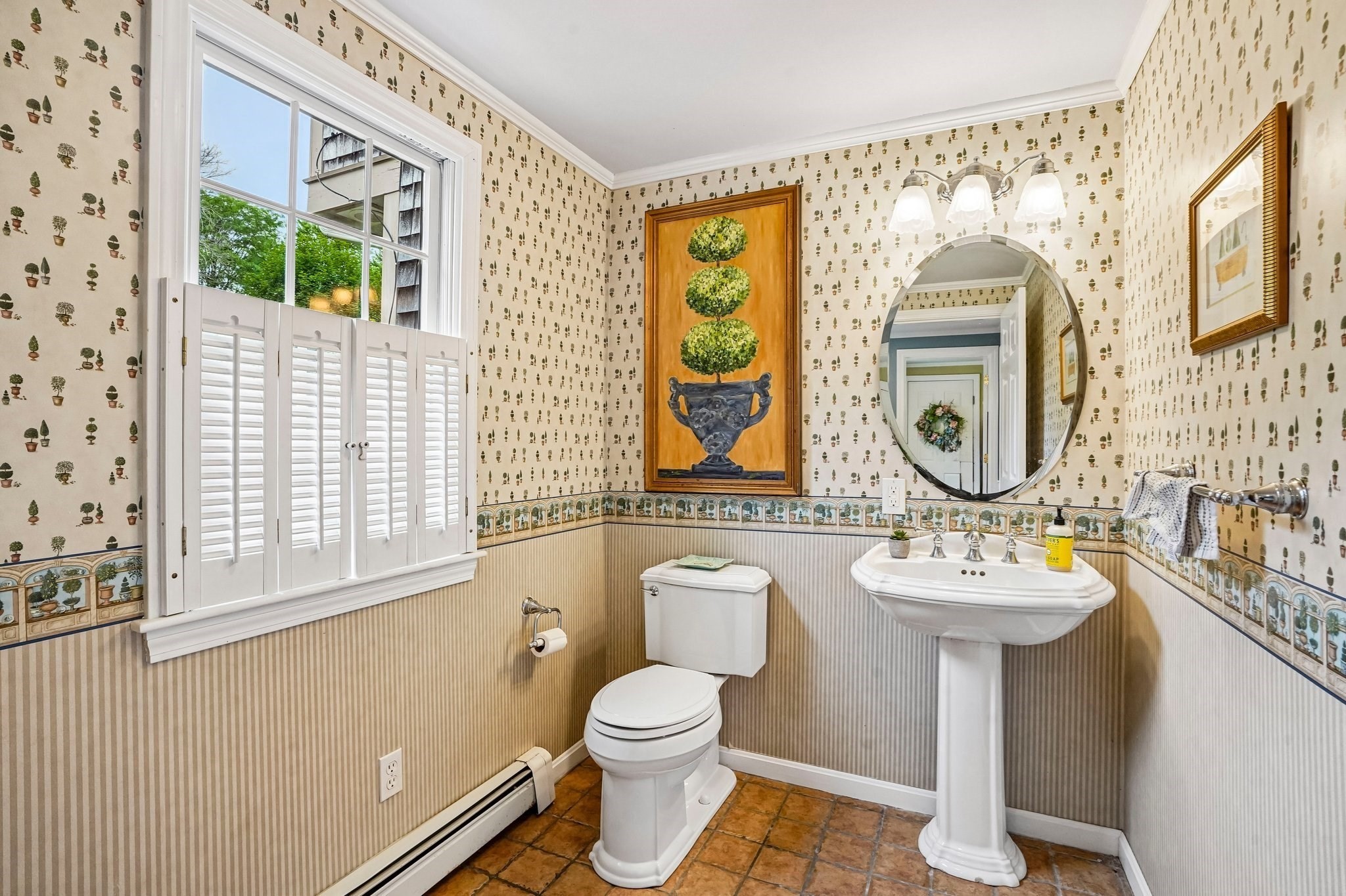 2 Berkley Cir
