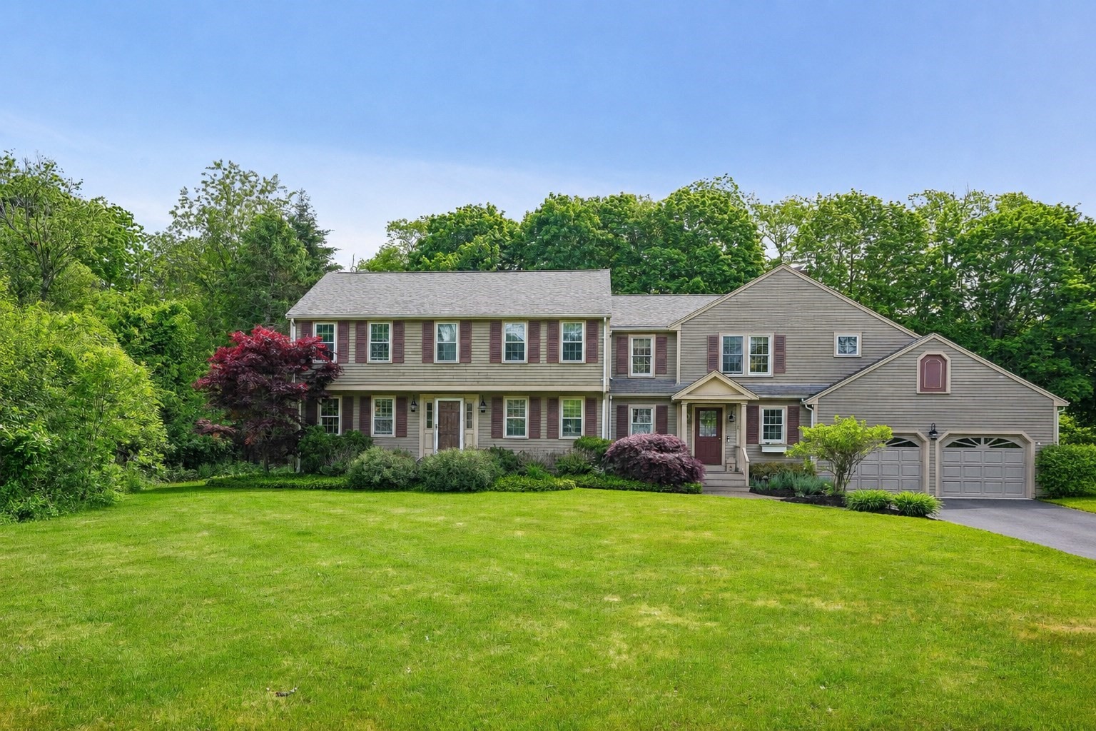 2 Berkley Cir