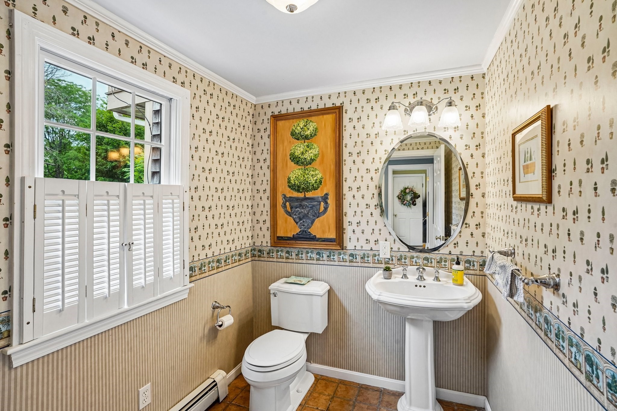 2 Berkley Cir