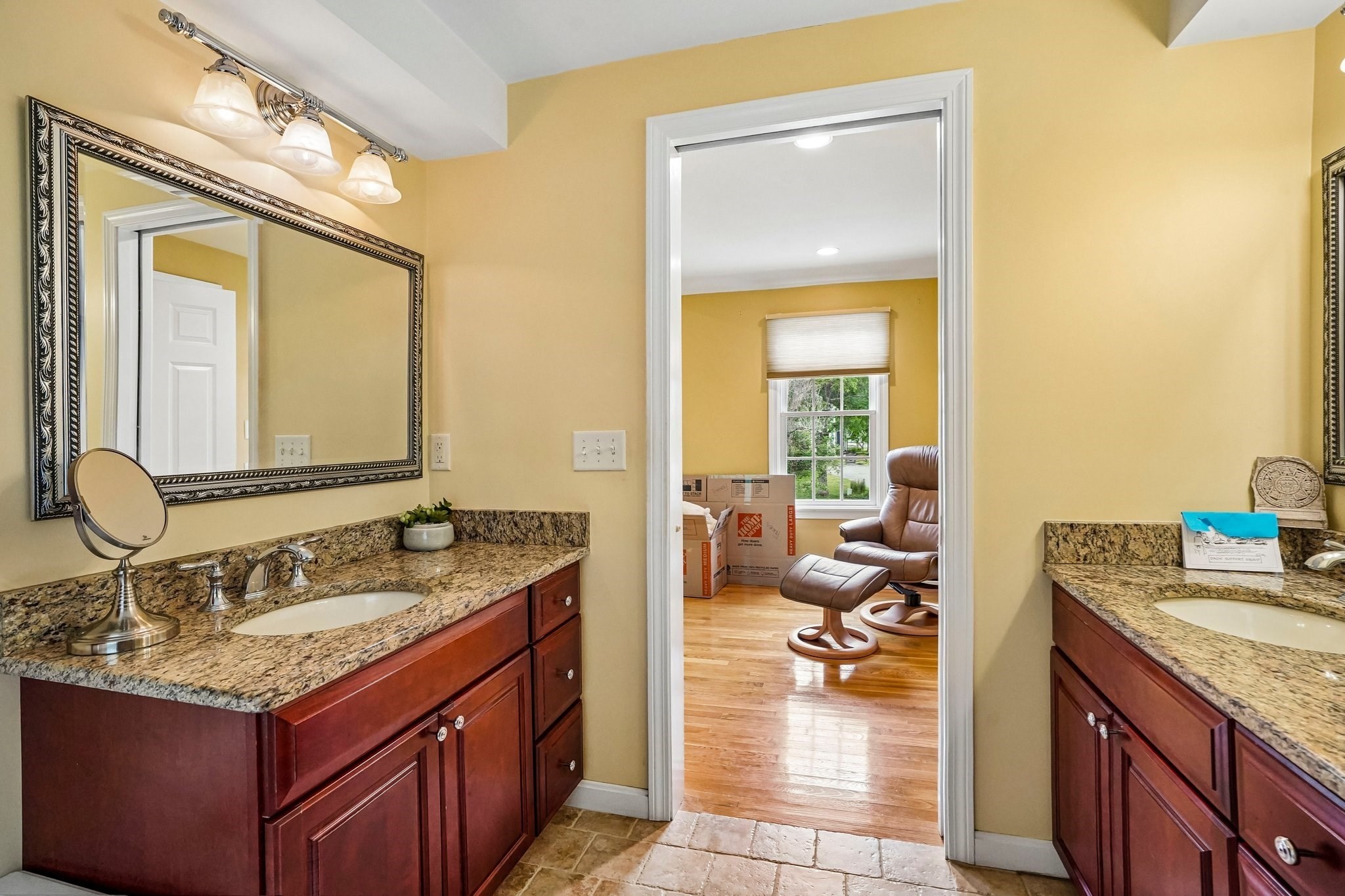 2 Berkley Cir