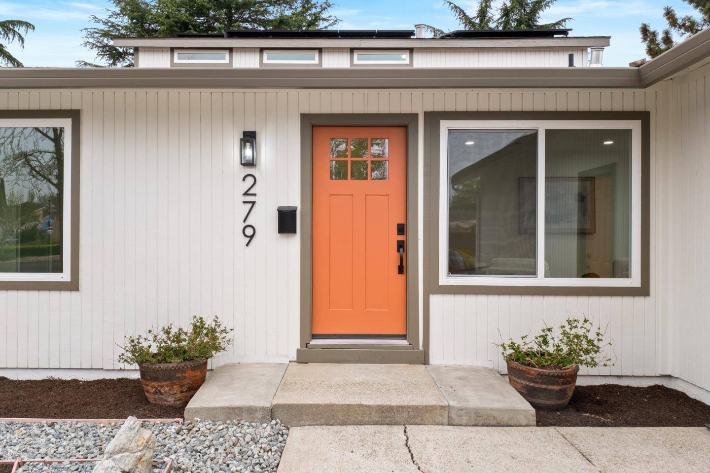 279 Vineyard Drive