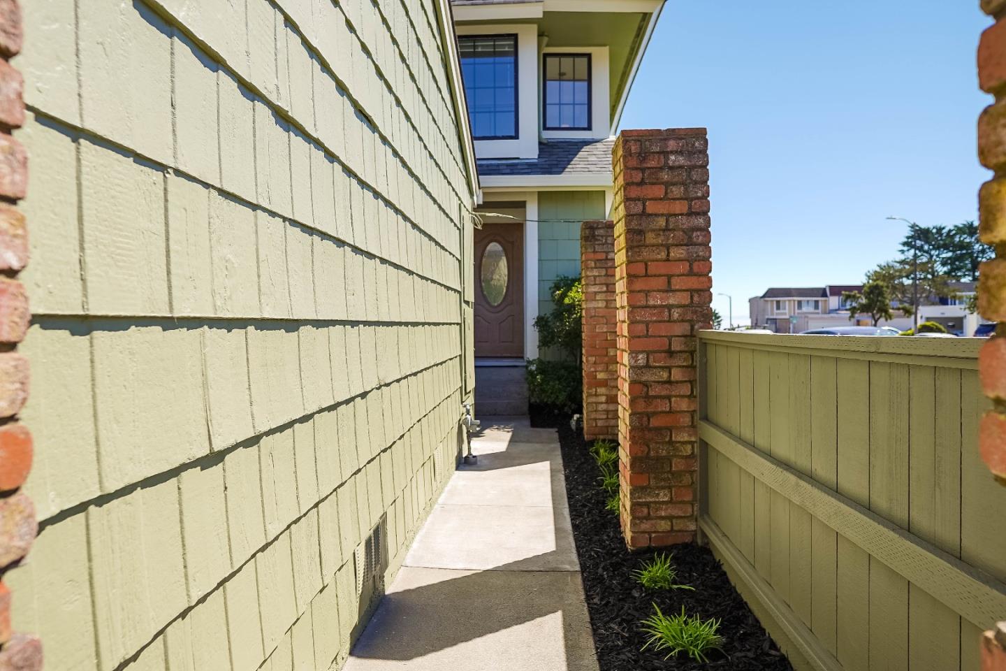 3900 Savannah Court