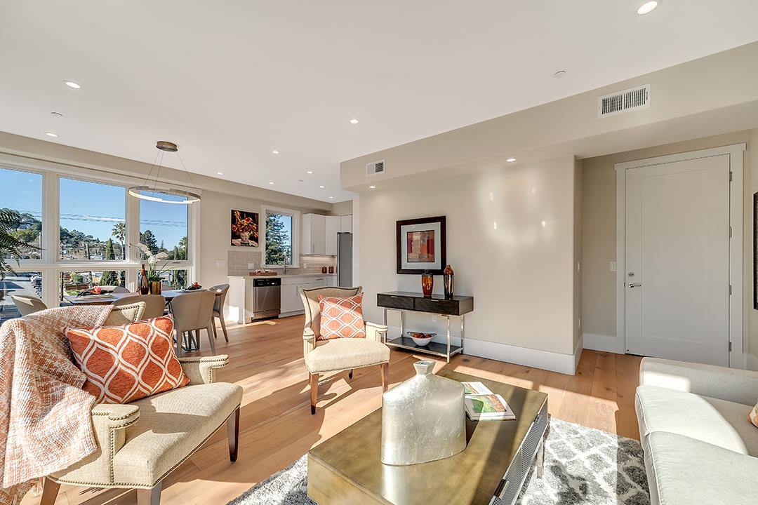 1667 San Carlos Avenue 301