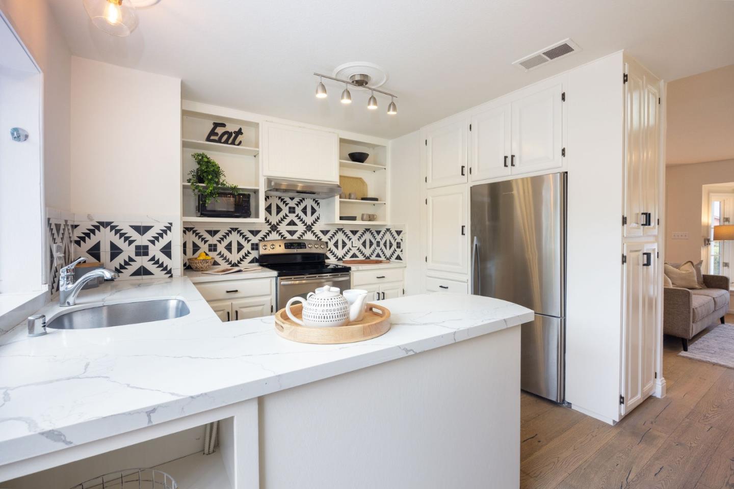 201 Bridgeport Drive