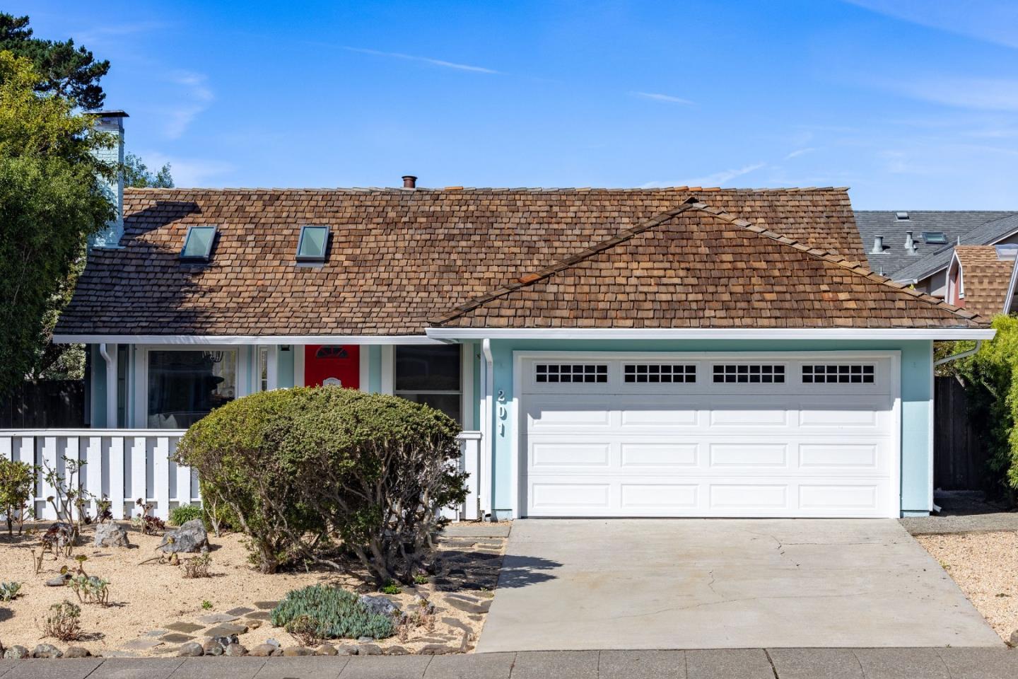 201 Bridgeport Drive