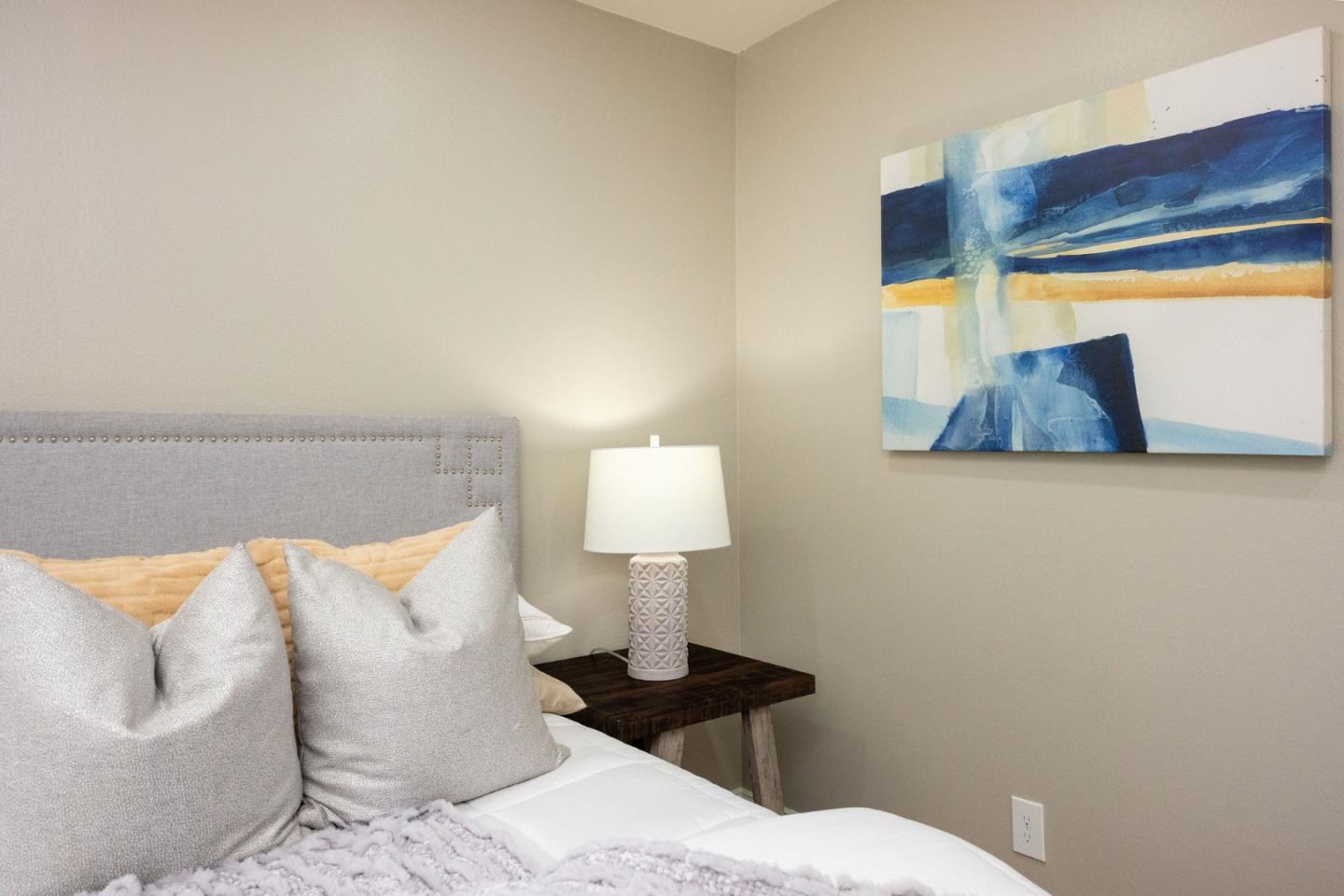 201 Bridgeport Drive