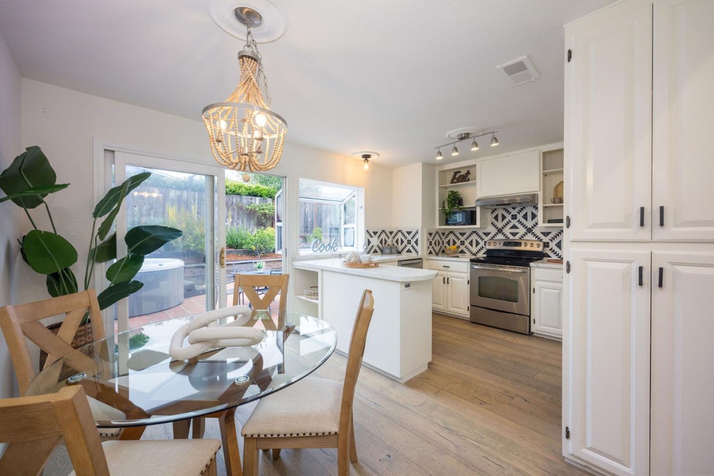 201 Bridgeport Drive