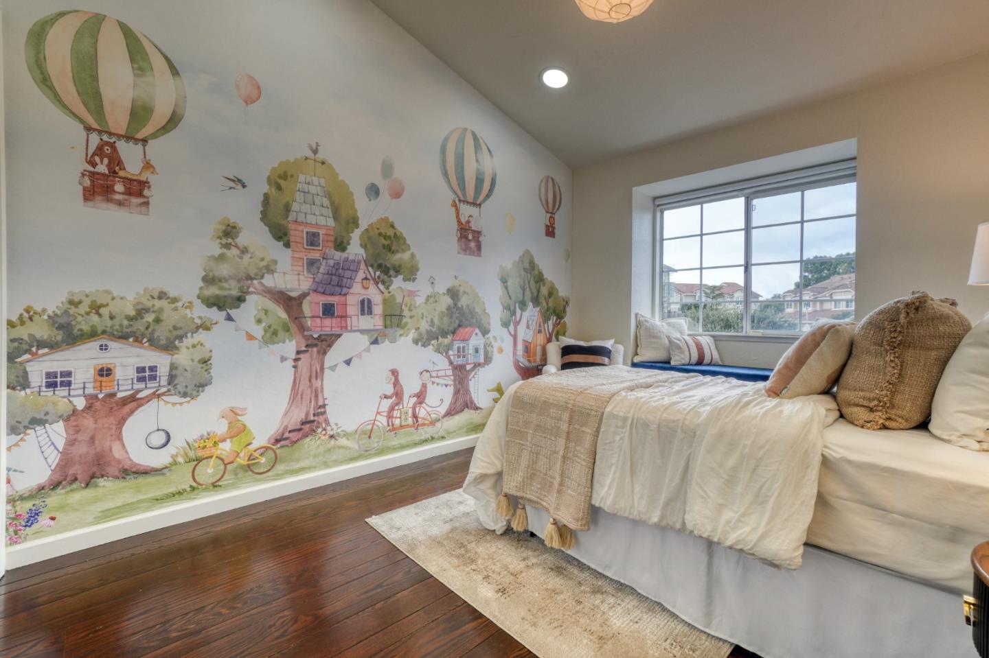 15 Amy Dr