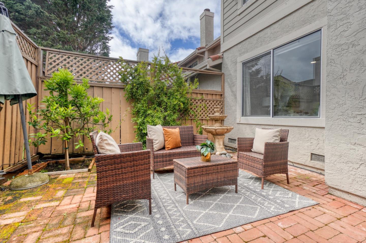 15 Amy Dr