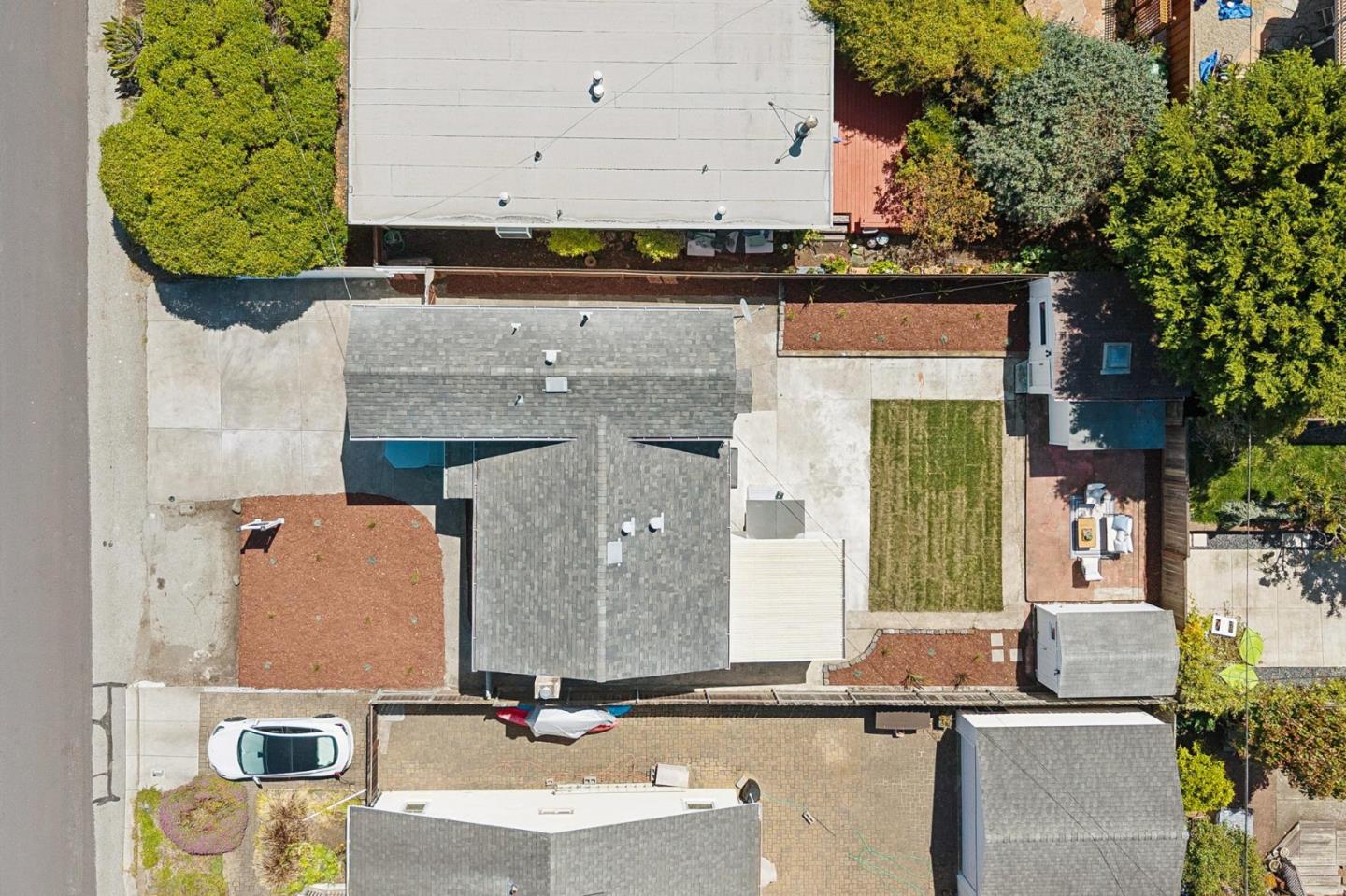 330 Paloma AVE