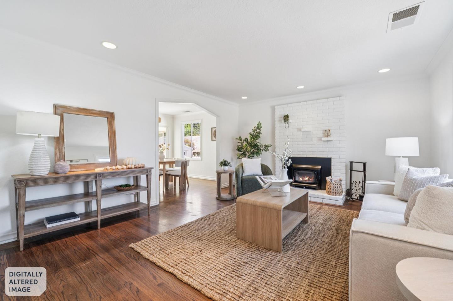 330 Paloma AVE