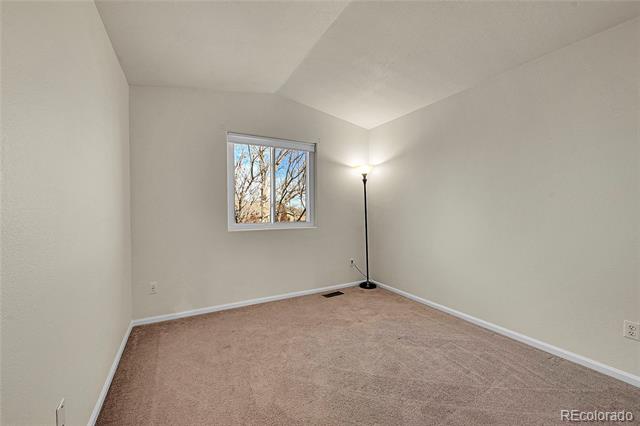 10441 Beech