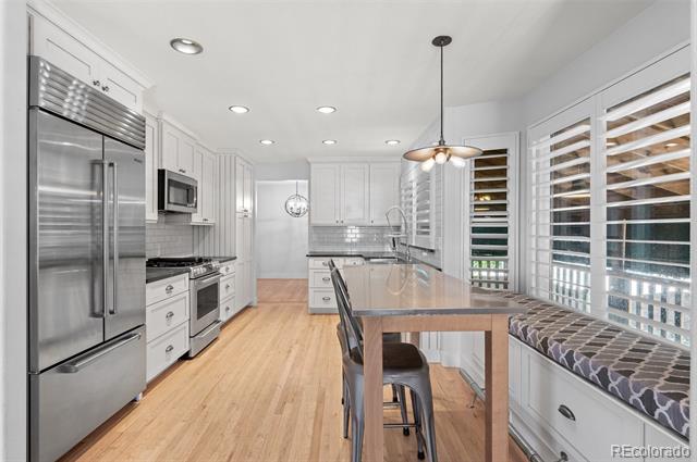 5393 S Genoa Way